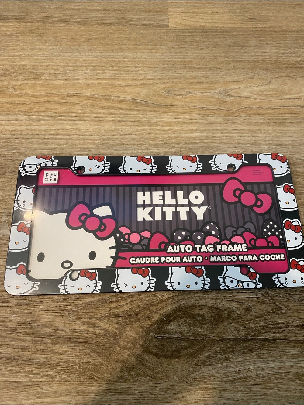 Hello Kitty Auto Tag Cover